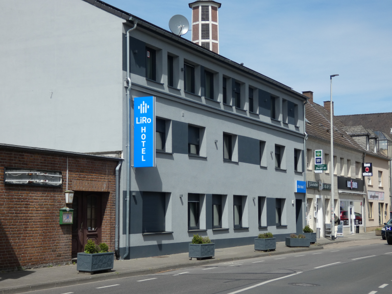 LiRo Hotel