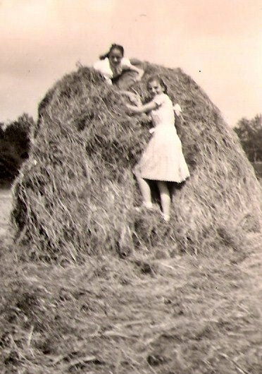 Marianne Heinen und Karin Winkens aus Wickrathhahn Foto Eduard Allwicher